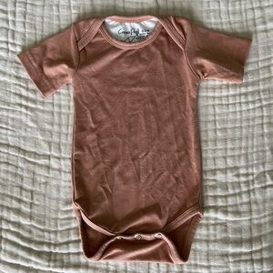 Copper Pearl short sleeve bodysuit